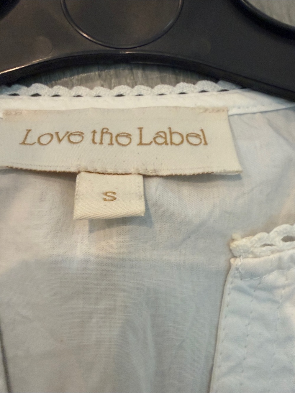 Love the label white cotton v neck  peplum top size S Only worn once. Like new! - Picture 4 of 4